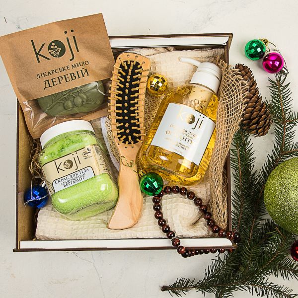 Подарочный набор косметики KOJI 002