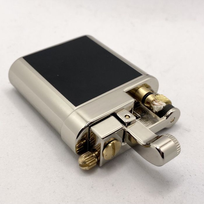 Запальничка бензинова Chief з гравіюванням у вигляді мікросітки