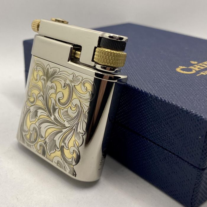 Запальничка Бензинова Chief Барокове Золото