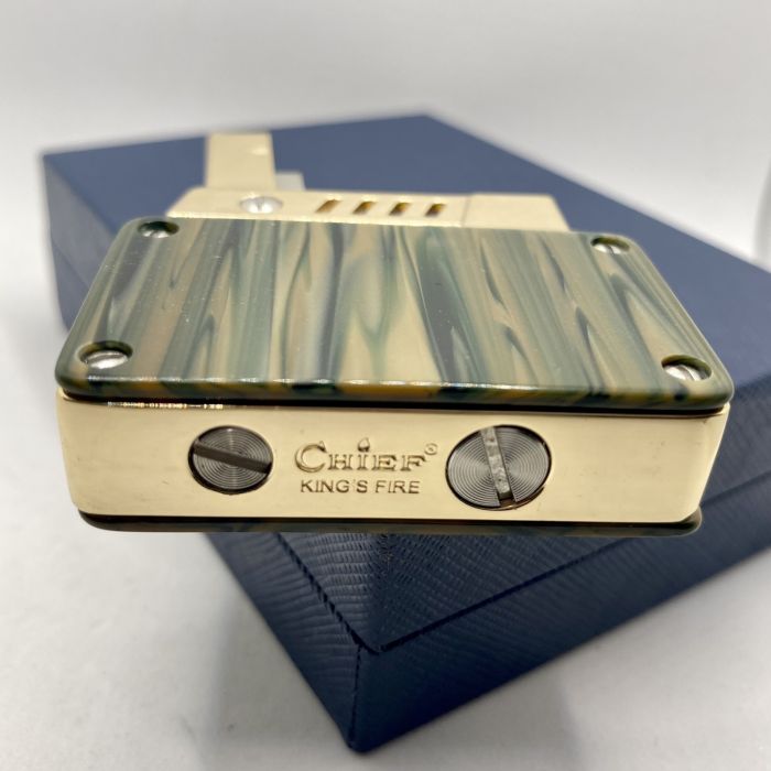 Міцна Бензинова Запальничка Chief з Камуфляжним Захистом