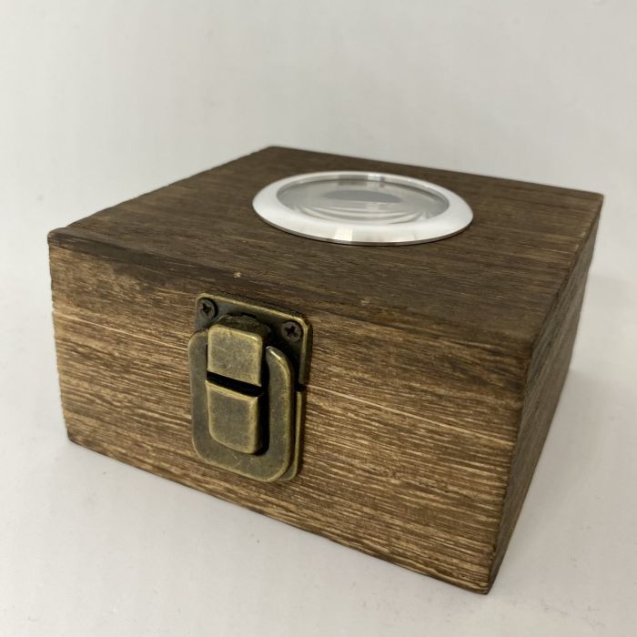 Колекційна бензинова запальничка Zippo "Suitcase Edition"у формі мініатюрної дорожньої валізи