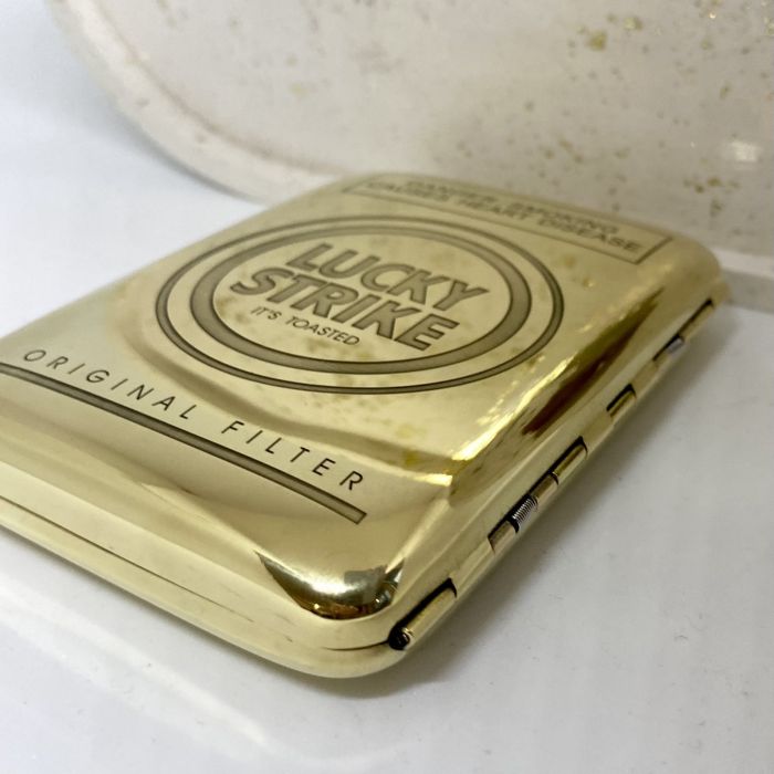 Портсигар для цигарок LUCKY STRIKE