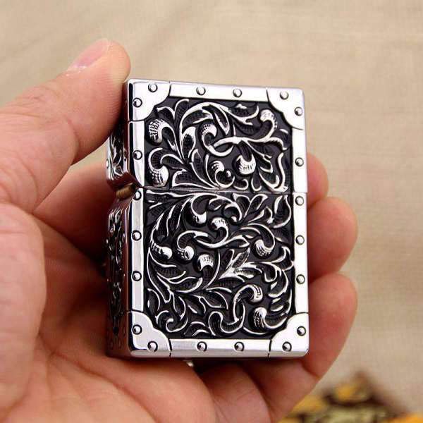 Бензинова запальничка Zorro "Ultimate Justice" — Колекційна серія Baroque Edition Срібляста