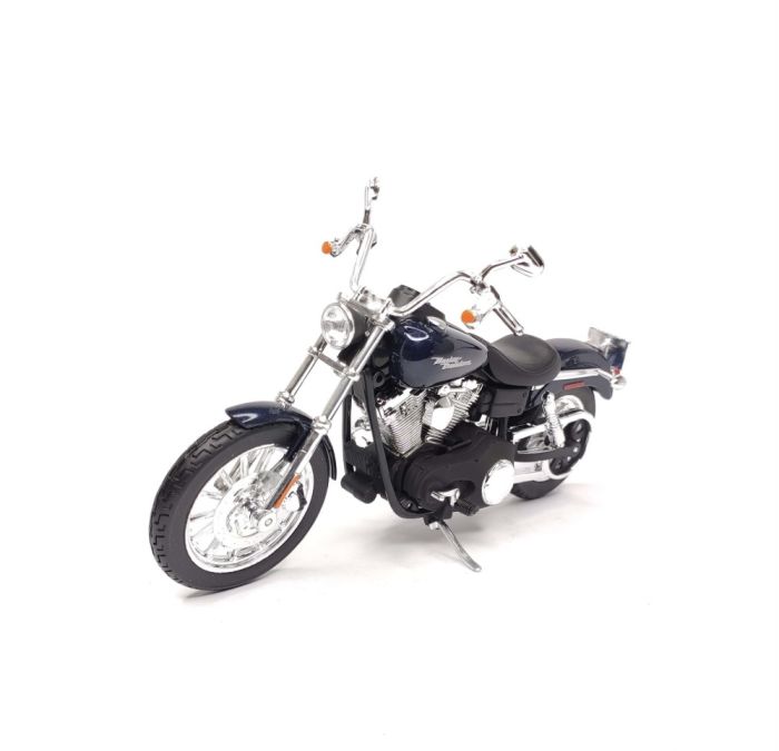 Колекційна модель мотоцикла Maisto Harley-Davidson 2006 FXDBI Dyna Street Bob (1:12)