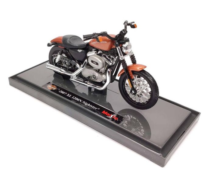 Колекційна модель мотоцикла Maisto Harley-Davidson 2007 XL 1200N Nightster (1:18)