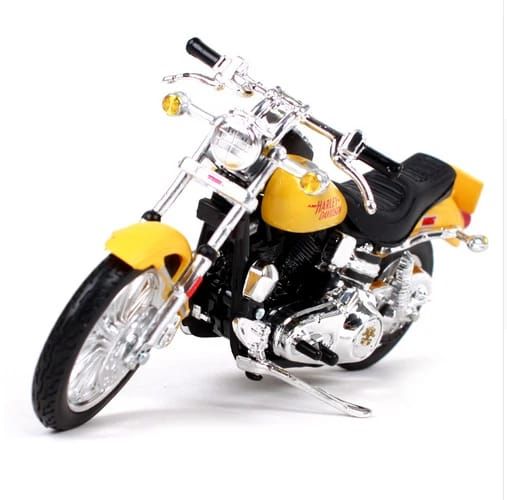 Колекційна модель мотоцикла Harley-Davidson 1977 FXS Low Rider (1:18) від Maistо