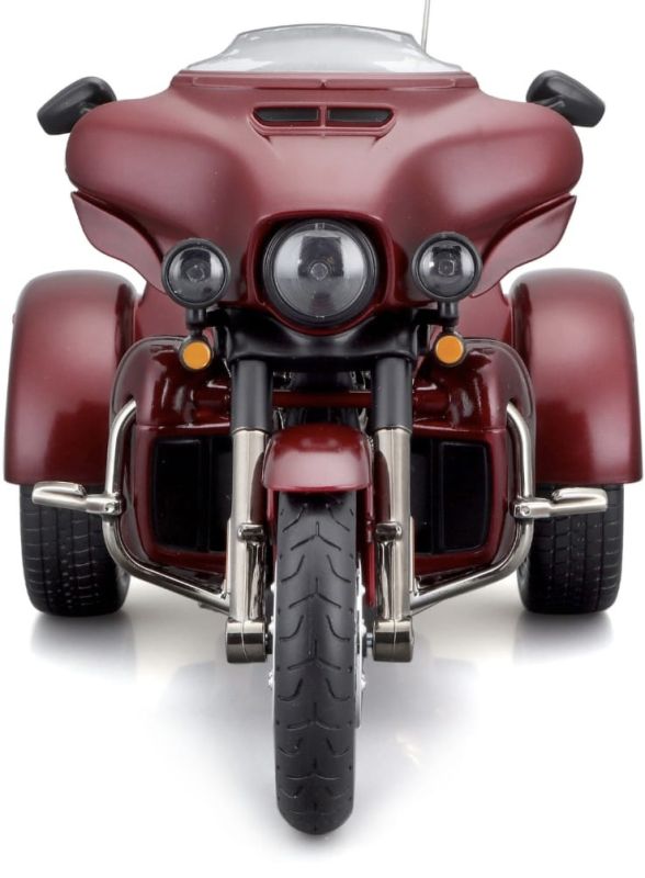 Колекційна модель Harley-Davidson 2021 CVO™ Tri Glide® бордо (Масштаб 1:12)