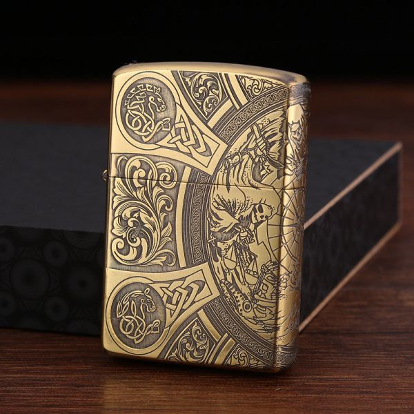 Бензинова запальничка Chief «Celtic Mythology»у стилі кельтської міфології та готики