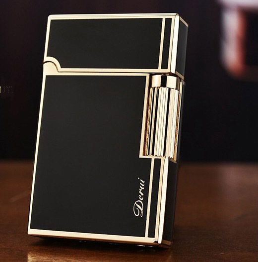Елітна газова запальничка Derui R-09 Classic Black & Gold з фірмовим кліком