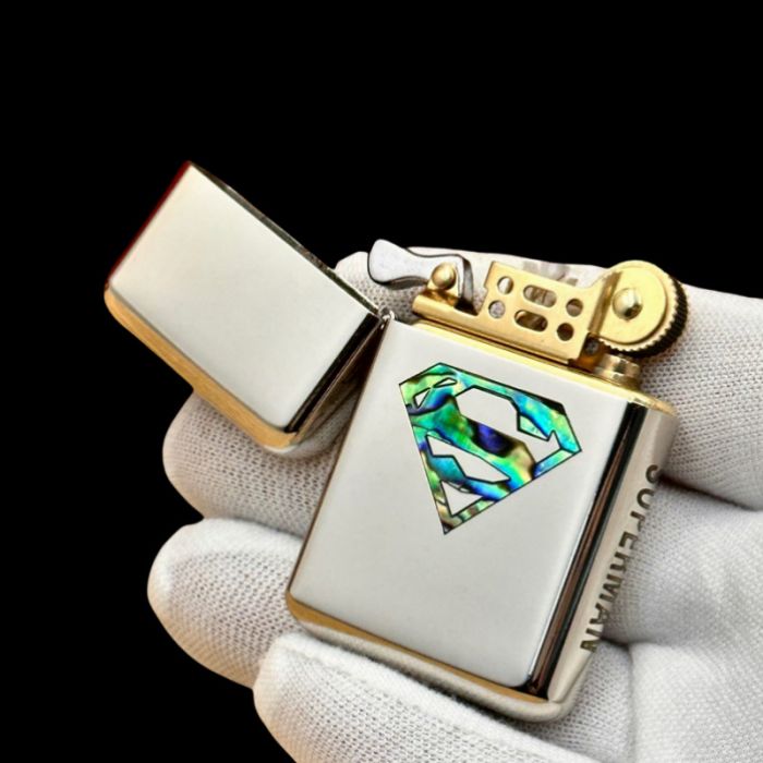 Ексклюзивна бензинова запальничка Zorro "Superman" Limited Edition (Модель 790)