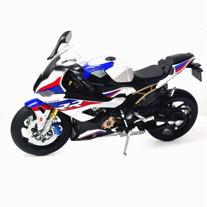 Ексклюзивний колекційний байк BMW S1000RR у грандіозному масштабі 1:6 з димом, ревом двигуна та світловим шоу
