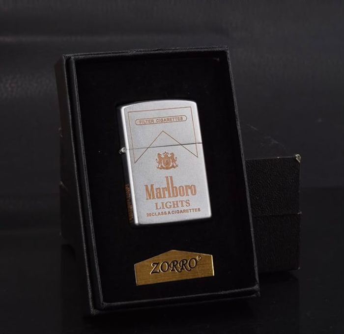 Бензинова запальничка Zorro «Marlboro Lights» (Срібно-Матова)