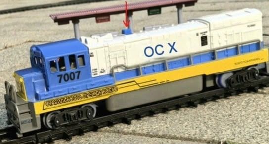 Залізниця Fenfa GP40 & Steam Train (9.4 м, 9 одиниць транспорту, станція) + Комплект живлення (4 акумулятори + зарядка)