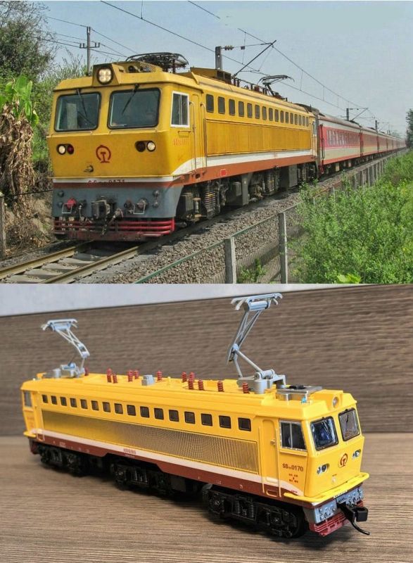 Електрична залізниця FENFA SS7C на акумуляторах (Масштабний ігровий set з підсвіткою вагонів та звуком) у подарунковій коробці