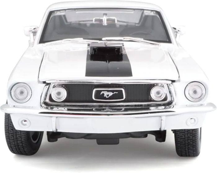 Колекційна модель авто 1968 Ford Mustang GT Cobra Jet (1:18) — Maisto Special Edition