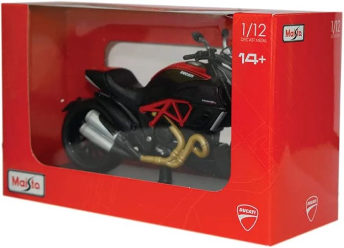Колекційна модель мотоцикла Maisto Ducati Diavel Carbon (Масштаб 1:12)