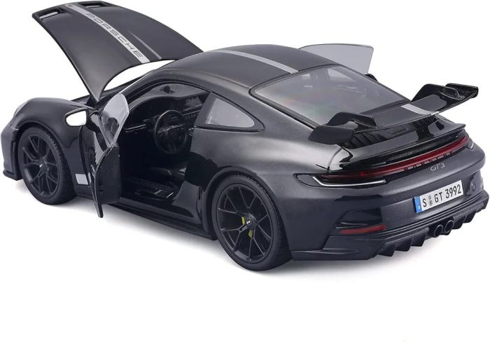Професійна масштабна модель автомобіля Porsche 911 GT3 (1:18) від Maisto