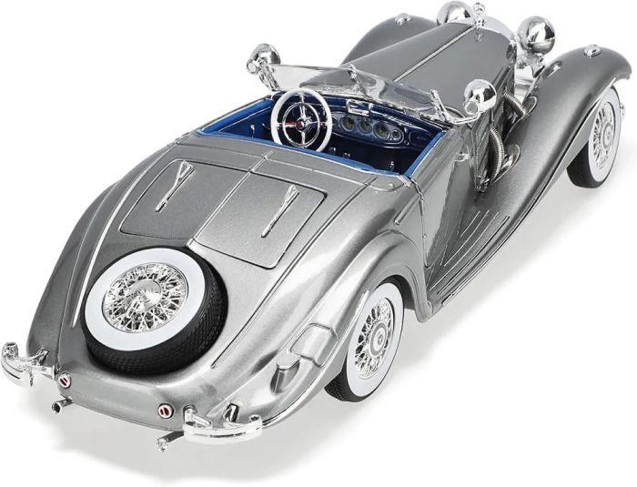 Колекційна модель Mercedes-Benz 500 K Typ Specialroadster (1936) у масштабі 1:18( сірому металіку) від Maisto