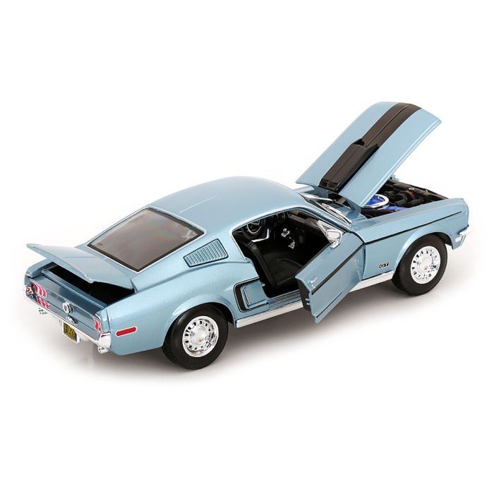 Легенда американського автопрому: Колекційна модель 1968 Ford Mustang GT Cobra Jet (1:18) від Maisto