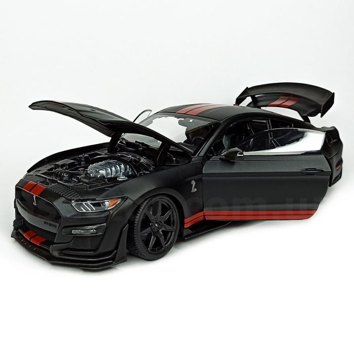 Колекційна модель автомобіля 2020 Mustang Shelby GT500 (CFTP) від Maisto — Масштаб 1:18