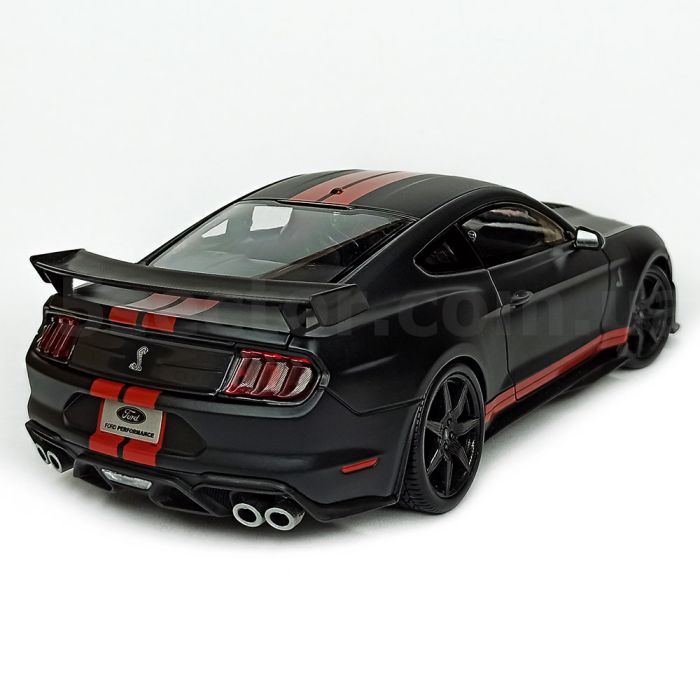 Колекційна модель автомобіля 2020 Mustang Shelby GT500 (CFTP) від Maisto — Масштаб 1:18