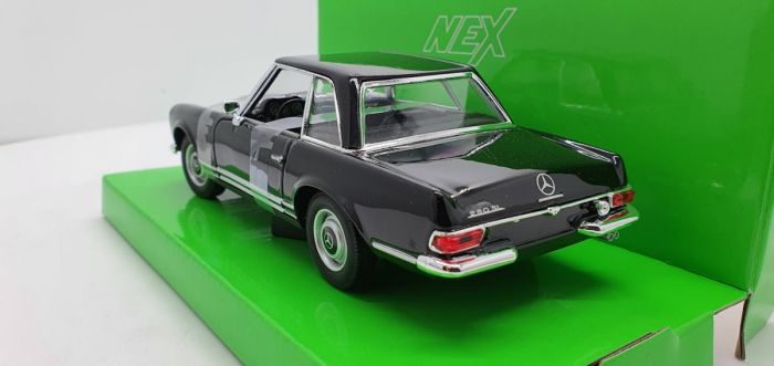 Масштабна модель автомобіля 1963 Mercedes-Benz 230SL (Pagoda) від Welly (1:24)