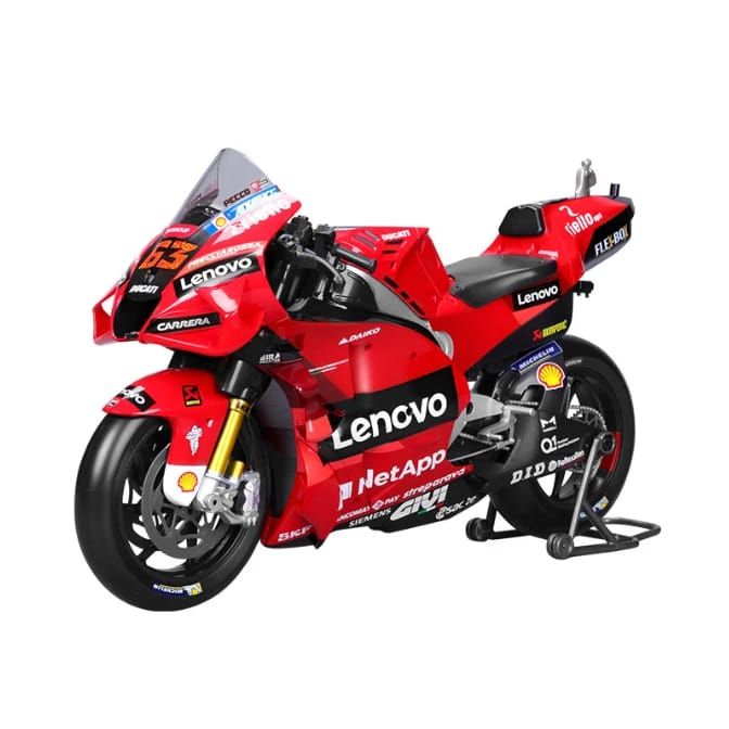 Колекційна модель мотоцикла Ducati Desmosedici GP (2022) #63 Pecco Bagnaia — Масшт. 1:6 від Maisto