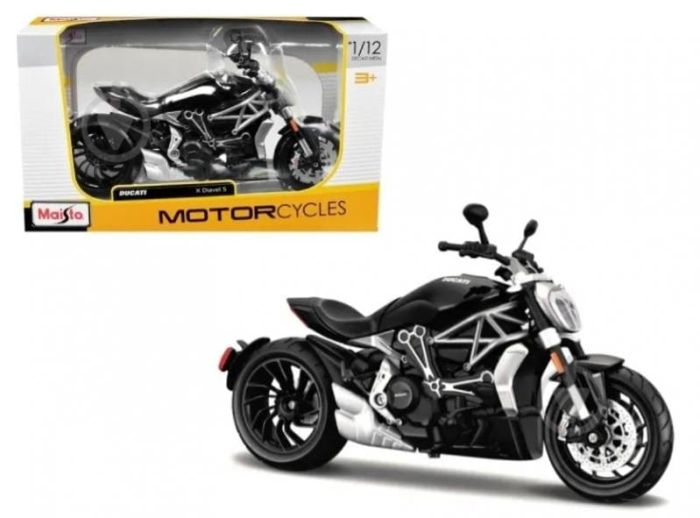 Колекційна масштабна модель мотоцикла Ducati XDiavel S (1:12) від Maisto — Втілення італійського пристрасного дизайну