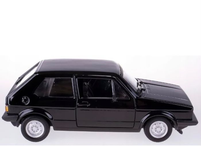Коллекційна масштабна модель Volkswagen Golf Mk1 GTI (1979) чорний  1:27 від Bburago