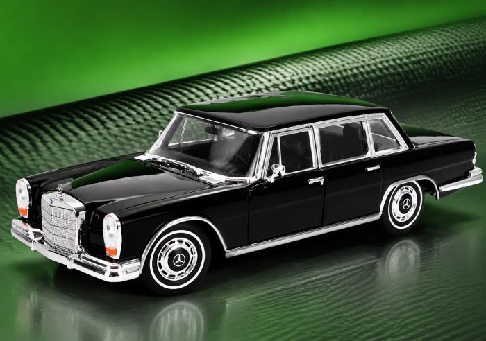 Колекційна модель 1963 Mercedes-Benz 600 (W100) — Welly NEX Models 1:24