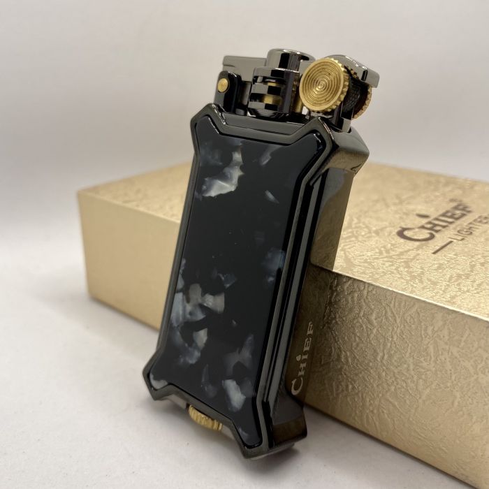 Бензинова запальничка Chief "Black Pearl" (Чорна Перлина)