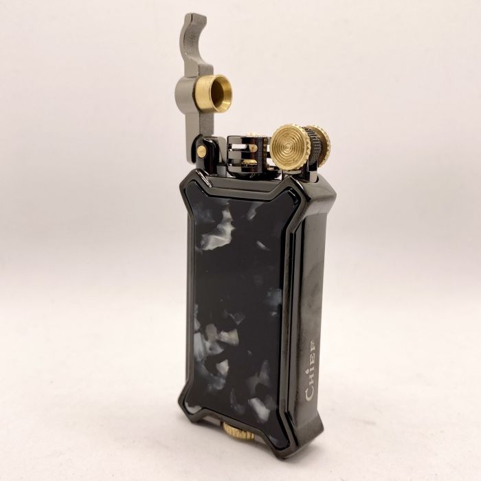 Бензинова запальничка Chief "Black Pearl" (Чорна Перлина)