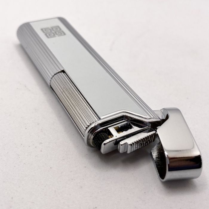 Газова запальничка BONDN "Silver Striker"