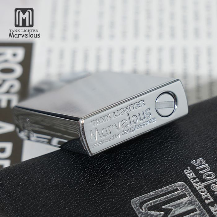 Бензинова запальничка Marvelous (Японія)