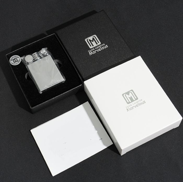 Бензинова запальничка Marvelous (Японія)