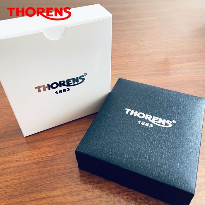 Розкішна газова запальничка THORENS в червоному кольорі з золотою інкрустацією